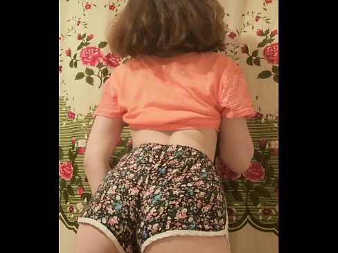 ❤️ سیکسی نوجوان بیب کیمرے پر اپنی شارٹس اتار رہی ہے۔ ❤❌ پر ur.sexonfire.ru ☑